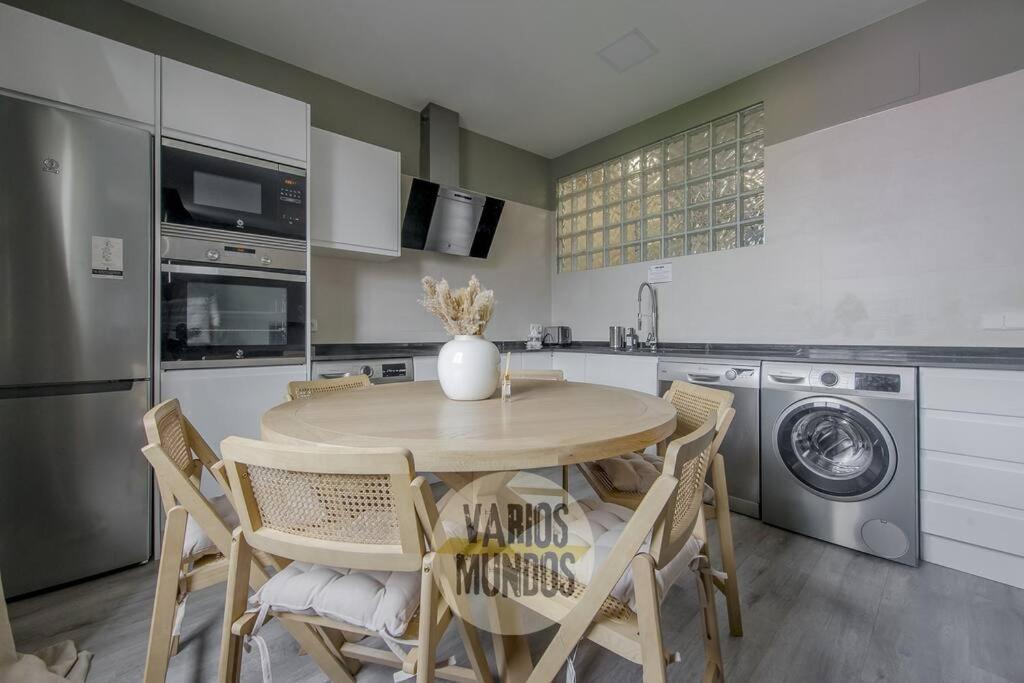 Luxury&Cool 9Pax Con Vistas Al Centro De Madrid Apartman Kültér fotó